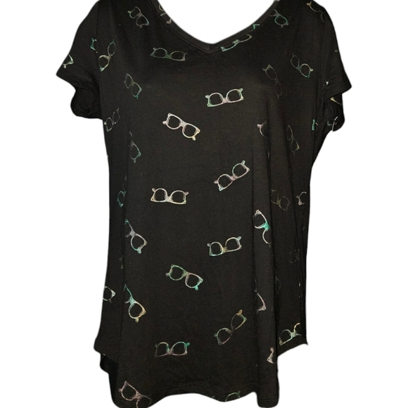 New York & Company Tops - NWT New York & Company Iridescent Sunglass Short Sleeve Top